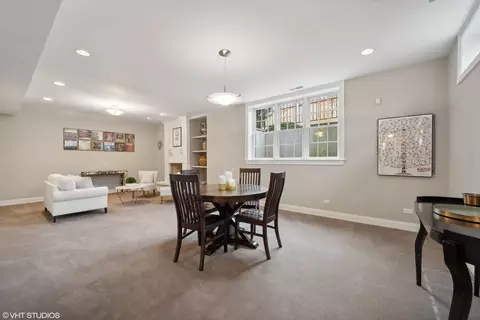 Dining - 920 Pine St, Winnetka, IL 60093 photo 4 of 4