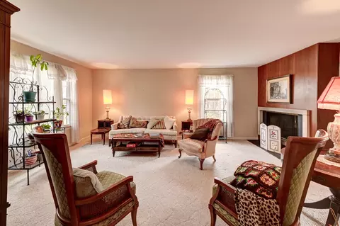 Living - 20739 Brookwood Dr, Olympia Fields, IL 60461 photo 1 of 3