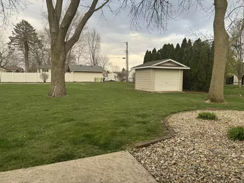 Exterior - 210 N Pine St, Maroa, IL 61756 photo 11 of 11