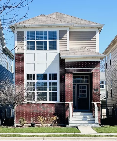 33 N Lincoln Ln, Arlington Heights, IL 60004
