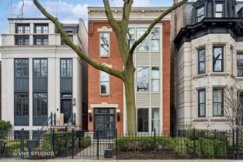 2125 N Clifton Ave, Chicago, IL 60614