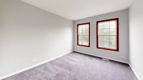 175 Avalon Ct, Roselle, IL 60172 photo 11