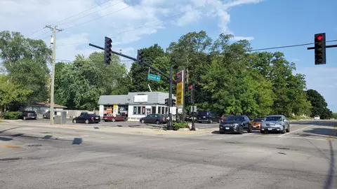 820-840 Grand Ave, Waukegan, IL 60085