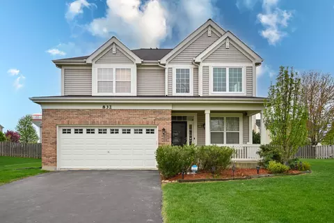 832 Parkside Ln, Yorkville, IL 60560