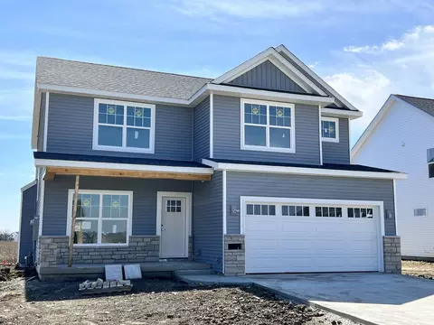 307 Sutton St, Savoy, IL 61874