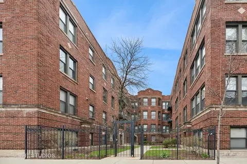 1052 W Catalpa Ave #G, Chicago, IL 60640