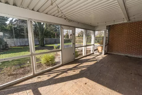 661 Lance Dr, Des Plaines, IL 60016 photo 20