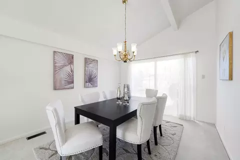 Dining - 18 Brighton Ln, Oak Brook, IL 60523 photo 1 of 1