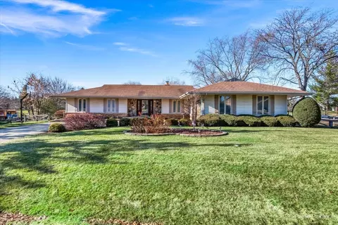 5 N710 Abilene Trl, Bloomingdale, IL 60108