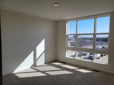 Other - 326 Summit Cir, Lombard, IL 60148 photo 2 of 9