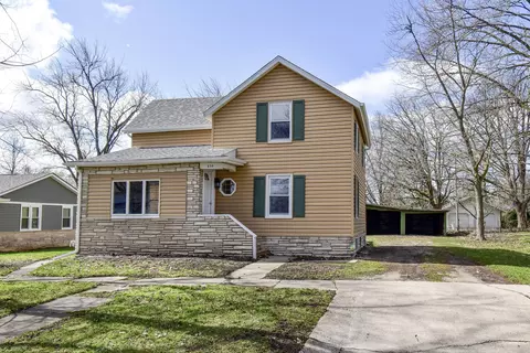 410 E Vermillion St, Odell, IL 60460