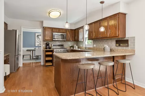 1394 E Gartner Rd, Naperville, IL 60540 photo 7