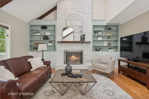 1394 E Gartner Rd, Naperville, IL 60540 photo 12