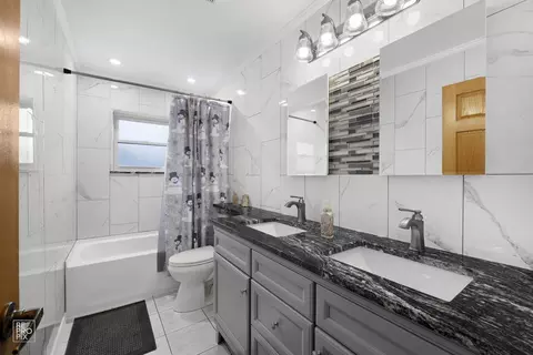 8607 S 78th Ave, Bridgeview, IL 60455 photo 8