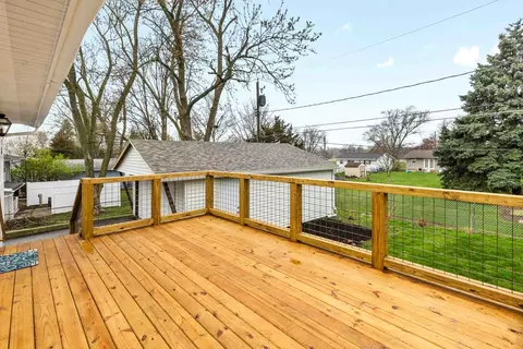 Exterior - 1314 Pinehurst Dr, Bloomington, IL 61704 photo 2 of 7