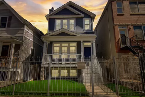 1743 N Maplewood Ave, Chicago, IL 60647