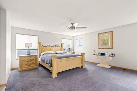 Bedroom - 6915 Twin Falls Dr, Plainfield, IL 60586 photo 4 of 4