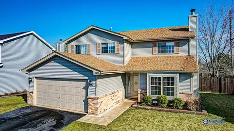 1109 Flint Ct, Aurora, IL 60506