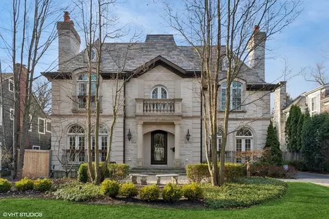 1016 Westmoor Rd, Winnetka, IL 60093