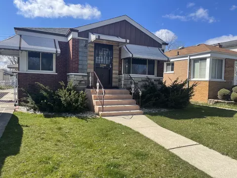 12514 S Racine Ave, Calumet Park, IL 60827