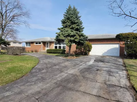 8159 W Farragut Ave, Chicago, IL 60656
