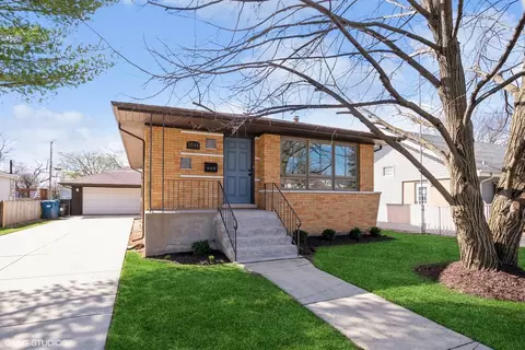 11644 S Tripp Ave, Alsip, IL 60803
