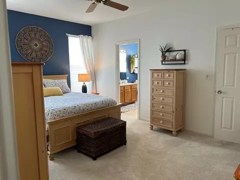 Bedroom - 114 Oakton St, Mchenry, IL 60050 photo 3 of 3
