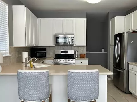 Kitchen - 114 Oakton St, Mchenry, IL 60050 photo 1 of 1
