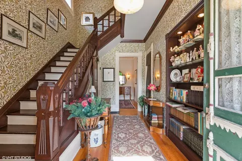 Entry Way - 502 E Washington St, Marengo, IL 60152 photo 1 of 2