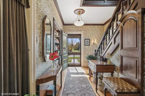 Entry Way - 502 E Washington St, Marengo, IL 60152 photo 2 of 2