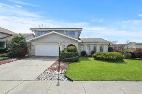 6333 157th St, Oak Forest, IL 60452