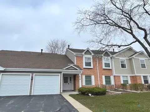 608 Berkley Ct #W1, Schaumburg, IL 60194