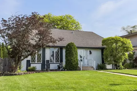 Exterior - 5232 169th St, Oak Forest, IL 60452 photo 2 of 4