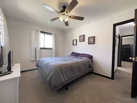 Bedroom - 1011 Dawes Ave, Wheaton, IL 60189 photo 5 of 5