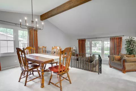 1428 Willcrest Rd, Naperville, IL 60540 photo 7