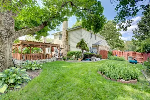 1428 Willcrest Rd, Naperville, IL 60540 photo 37