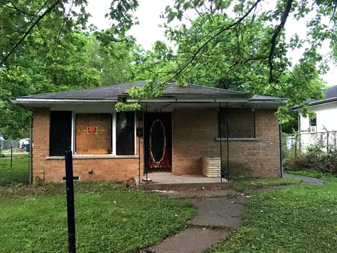 678 S Gordon Ave, Kankakee, IL 60901