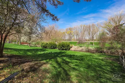 Exterior - 21800 W Old Renwick Rd, Plainfield, IL 60544 photo 2 of 10