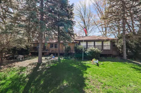 Exterior - 21800 W Old Renwick Rd, Plainfield, IL 60544 photo 6 of 10