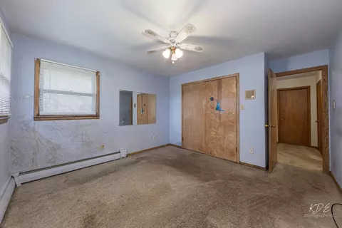 Bedroom - 21800 W Old Renwick Rd, Plainfield, IL 60544 photo 2 of 2