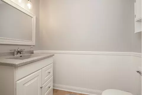 Bath - 24908 Burdick Rd, Plainfield, IL 60585 photo 1 of 3