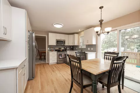 Dining - 24908 Burdick Rd, Plainfield, IL 60585 photo 2 of 2