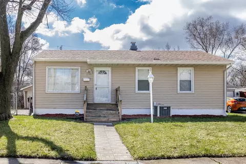 2120 222nd Pl, Sauk Village, IL 60411