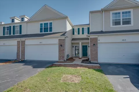 1013 Heron Cir, Joliet, IL 60431
