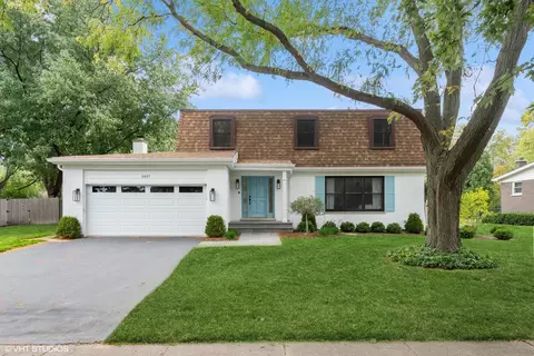 3437 River Falls Dr, Northbrook, IL 60062