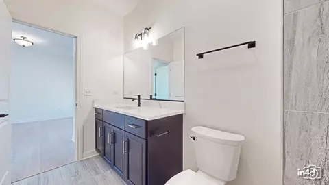 Bath - 16509 S Wilson Ln, Plainfield, IL 60586 photo 2 of 5