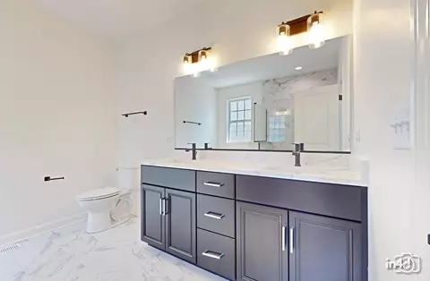 Bath - 16509 S Wilson Ln, Plainfield, IL 60586 photo 3 of 5