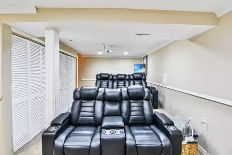 Living - 4122 Dalewood Dr, Plainfield, IL 60586 photo 4 of 4