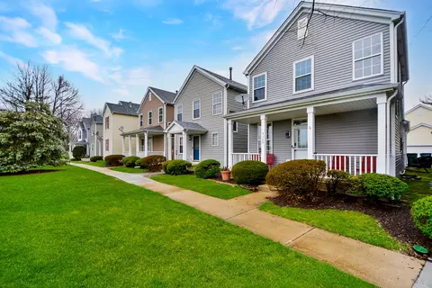 Exterior - 4122 Dalewood Dr, Plainfield, IL 60586 photo 2 of 4