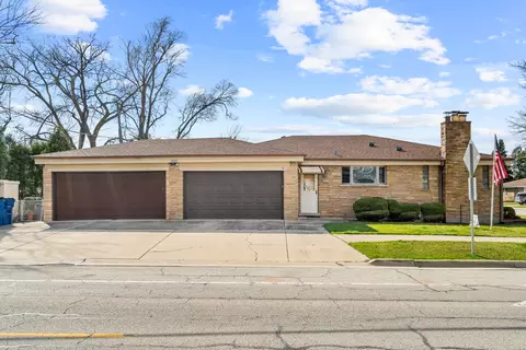 10005 Westmanor Dr, Franklin Park, IL 60131
